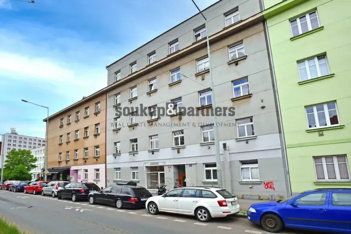Pronájem bytu 2+kk, Praha - Strašnice, Černokostelecká, 41 m2