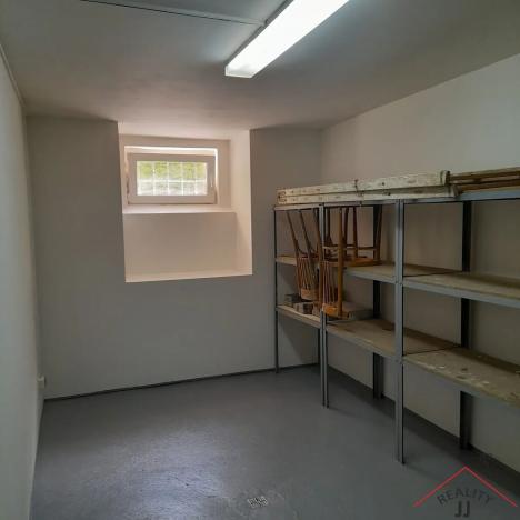 Pronájem skladu, Praha - Smíchov, Jindřicha Plachty, 19 m2