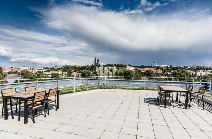 Pronájem kanceláře, Praha - Smíchov, Nádražní, 539 m2