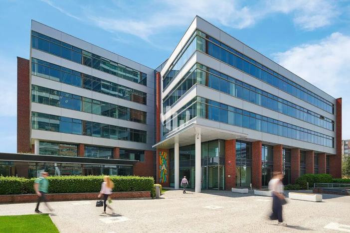 Pronájem kanceláře, Praha - Stodůlky, Bucharova, 400 m2