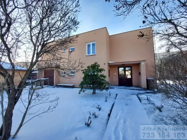 Prodej rodinného domu, Krnov - Pod Bezručovým vrchem, Družstevní, 280 m2