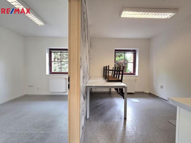 Pronájem obchodního prostoru, Zeleneč, K Potoku, 83 m2