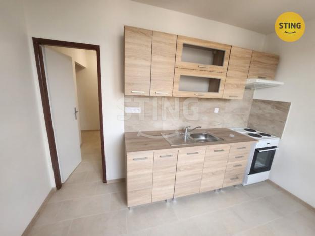 Pronájem bytu 2+1, Přerov, nábř. Protifašistických bojovníků, 53 m2