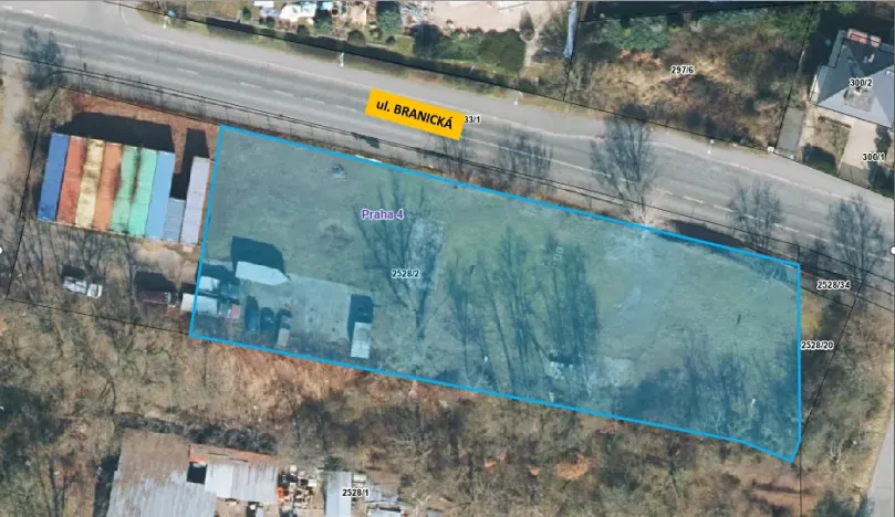 Pronájem komerčního pozemku, Praha, Branická, 2300 m2