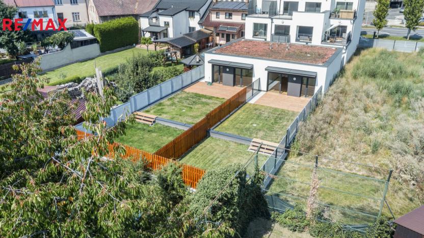 Prodej bytu 2+kk, Hradec Králové - Pražské Předměstí, Gočárova třída, 188 m2