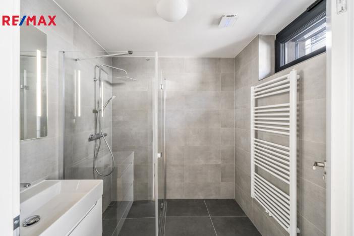 Prodej bytu 2+kk, Hradec Králové - Pražské Předměstí, Gočárova třída, 188 m2