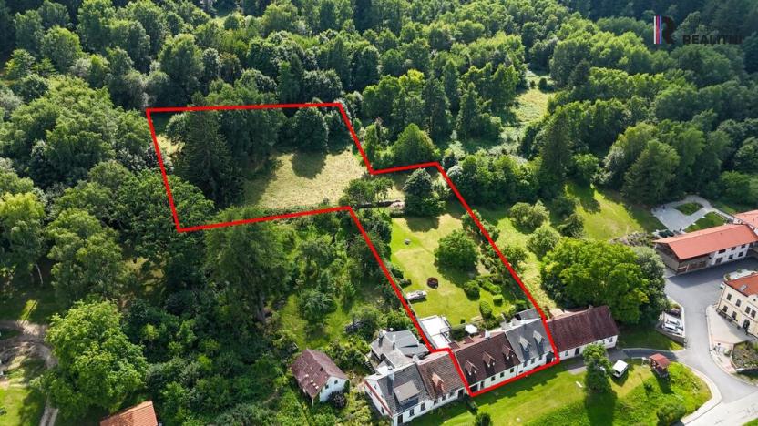 Prodej rodinného domu, Horní Stropnice - Dobrá Voda, 387 m2