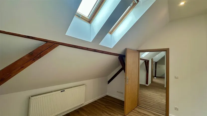 Pronájem bytu 2+kk, Cheb, Karlova, 41 m2