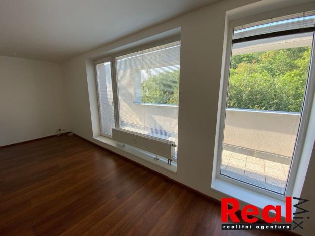 Prodej bytu 3+kk, Praha - Hrdlořezy, U Smetanky, 68 m2