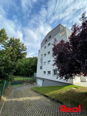 Prodej bytu 3+kk, Praha - Hrdlořezy, U Smetanky, 68 m2