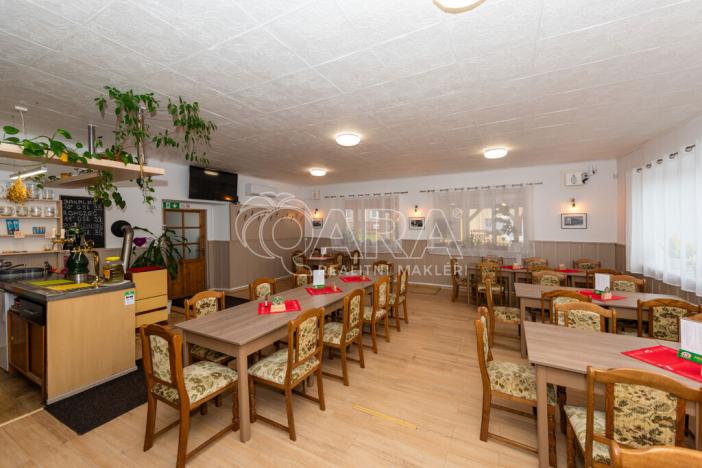 Prodej restaurace, Martínkovice, 500 m2