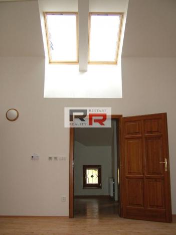 Pronájem bytu 3+1, Olomouc, Uhelná, 92 m2