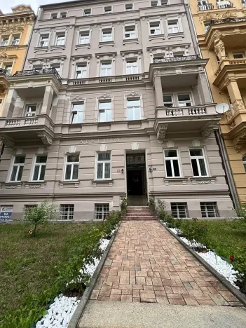 Prodej bytu 3+kk, Karlovy Vary, Sadová, 103 m2