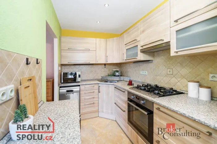 Prodej bytu 3+1, Praha - Modřany, Levského, 62 m2