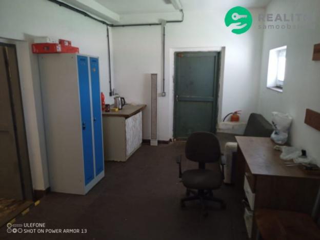 Prodej skladu, Dašice, 2500 m2