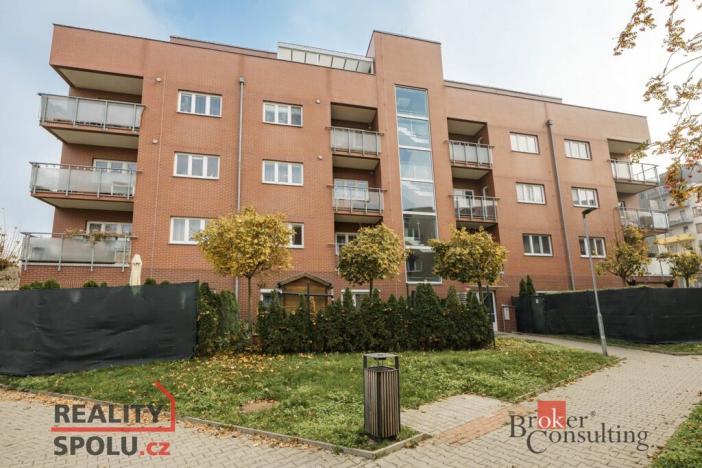 Prodej bytu 2+kk, Praha - Modřany, K Vystrkovu, 56 m2