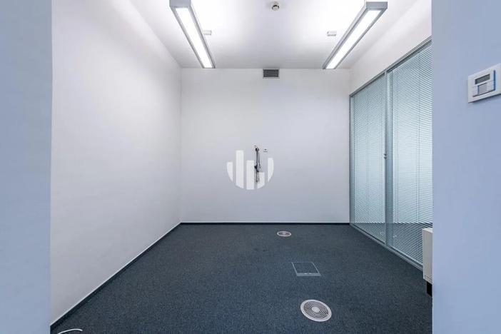 Pronájem kanceláře, Praha - Smíchov, Radlická, 247 m2