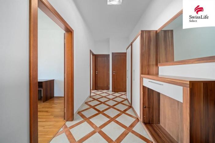 Pronájem bytu 2+kk, Praha - Karlín, Křižíkova, 55 m2