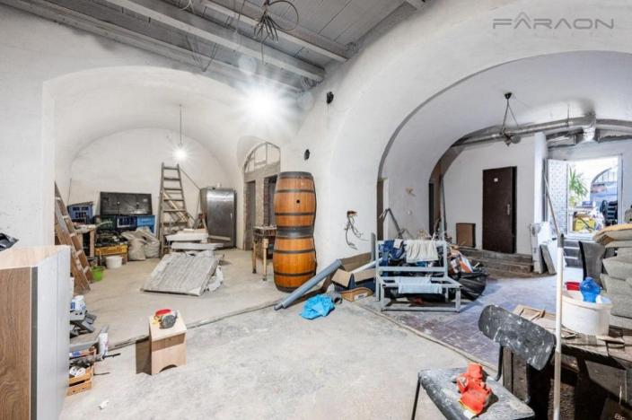 Pronájem restaurace, Praha - Staré Město, Michalská, 203 m2