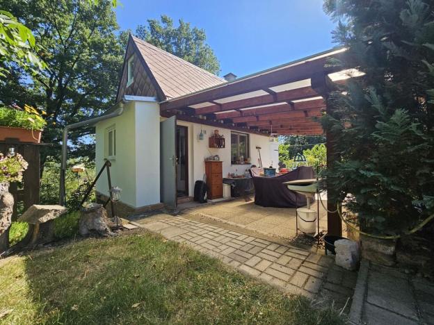Prodej chaty, Malé Žernoseky, 653 m2