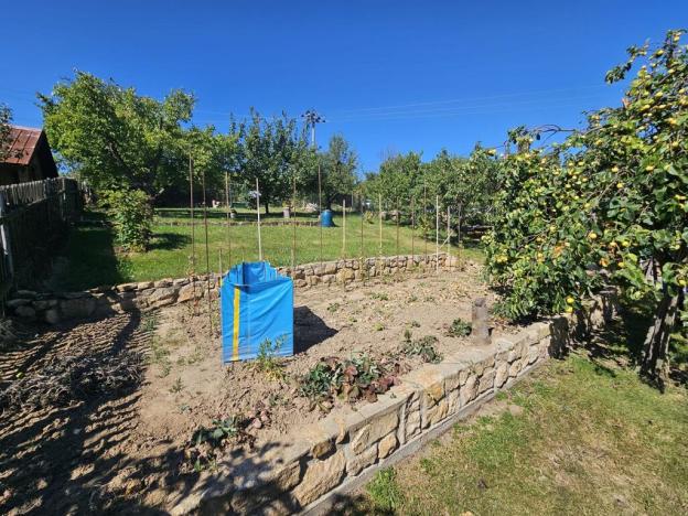 Prodej chaty, Malé Žernoseky, 653 m2