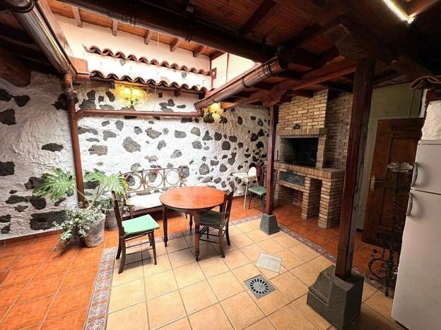 Prodej zemědělské usedlosti, La Orotava, Španělsko, 92 m2