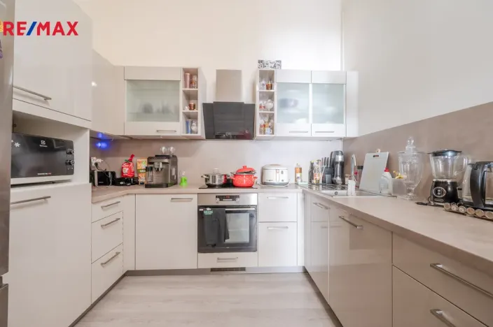 Prodej bytu 3+kk, Praha - Smíchov, Štefánikova, 76 m2