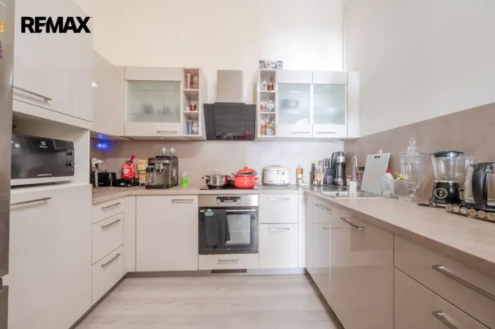 Prodej bytu 3+kk, Praha - Smíchov, Štefánikova, 76 m2