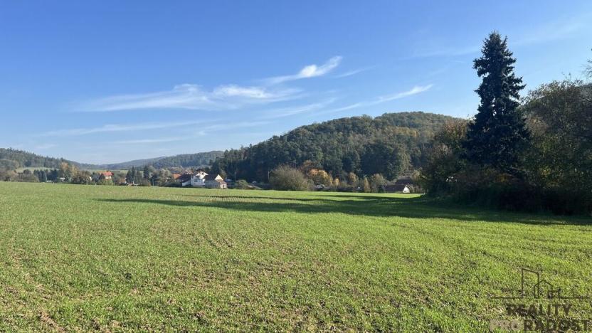 Prodej pozemku pro bydlení, Lažany, 2721 m2