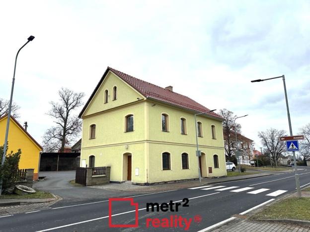 Pronájem obchodního prostoru, Dlouhá Loučka, 1. máje, 122 m2
