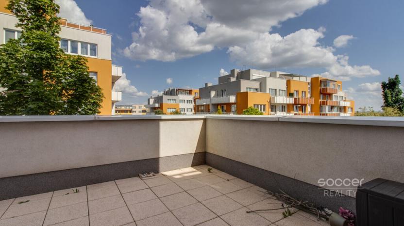 Pronájem bytu 2+kk, Praha - Kyje, Farkašova, 41 m2