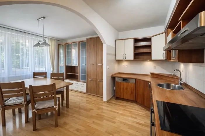 Prodej bytu 4+1, Pardubice - Zelené Předměstí, Sokolovská, 113 m2