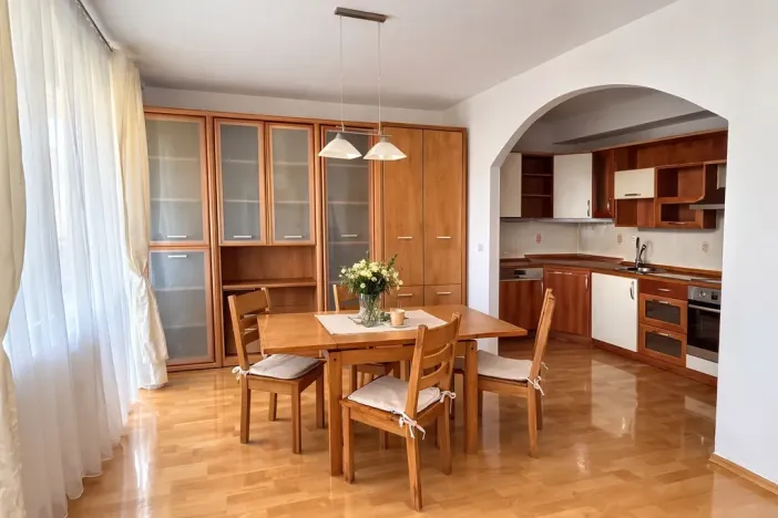 Prodej bytu 4+1, Pardubice - Zelené Předměstí, Sokolovská, 113 m2