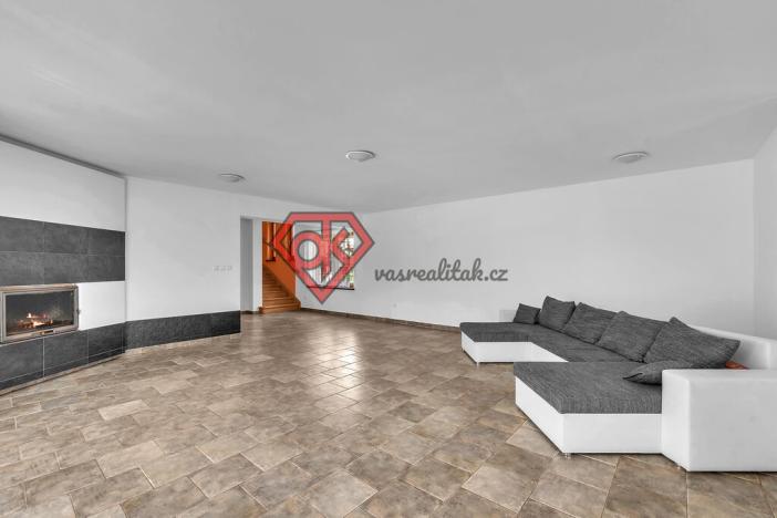 Prodej rodinného domu, Mikulovice, Dlouhá, 349 m2