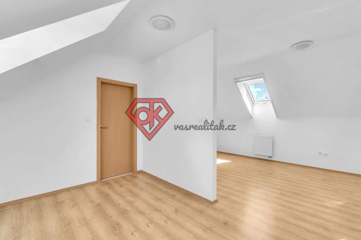 Prodej rodinného domu, Mikulovice, Dlouhá, 349 m2