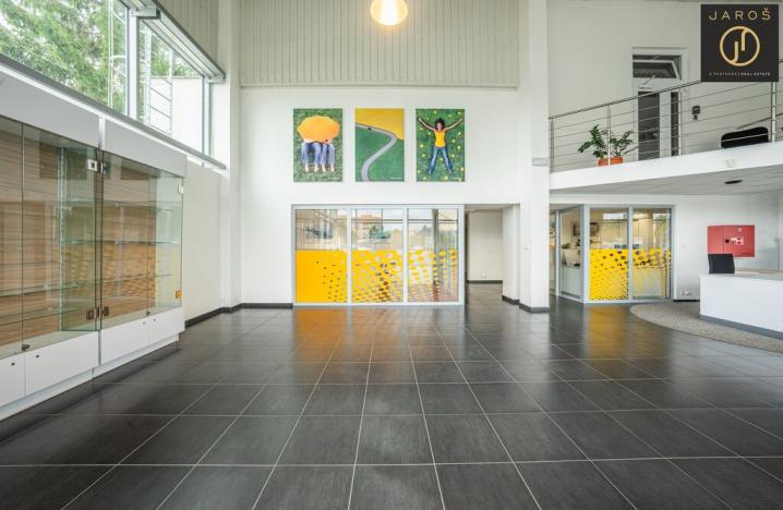 Pronájem kanceláře, Kladno, Americká, 126 m2