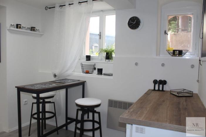 Pronájem bytu 1+1, Karlovy Vary, Na Vyhlídce, 26 m2