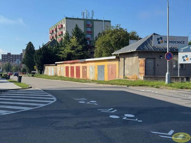 Prodej garáže, Kroměříž, Albertova, 20 m2