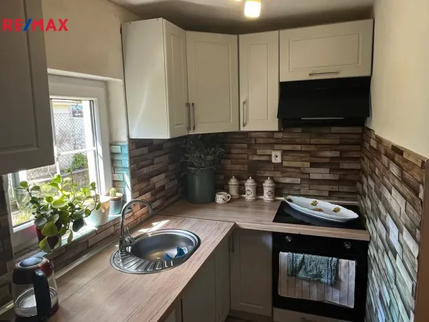 Prodej rodinného domu, Sadov - Lesov, 148 m2