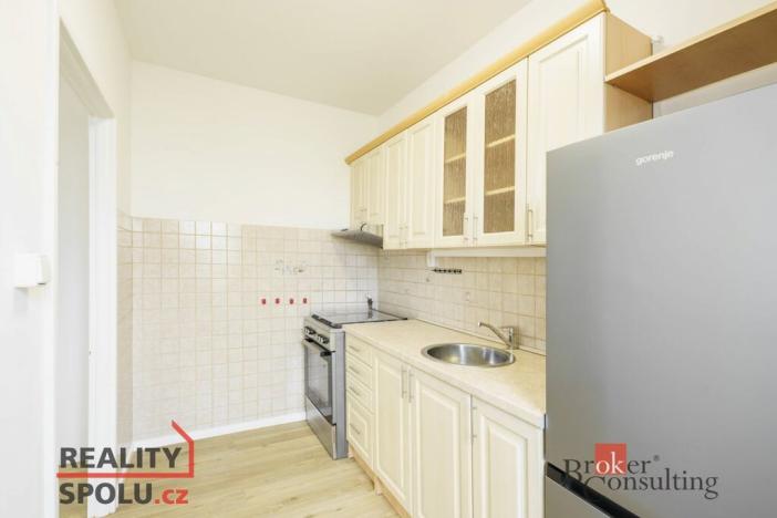 Prodej bytu 3+1, Praha - Modřany, Jordana Jovkova, 62 m2