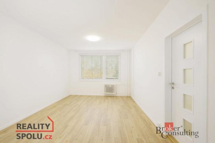 Prodej bytu 3+1, Praha - Modřany, Jordana Jovkova, 62 m2