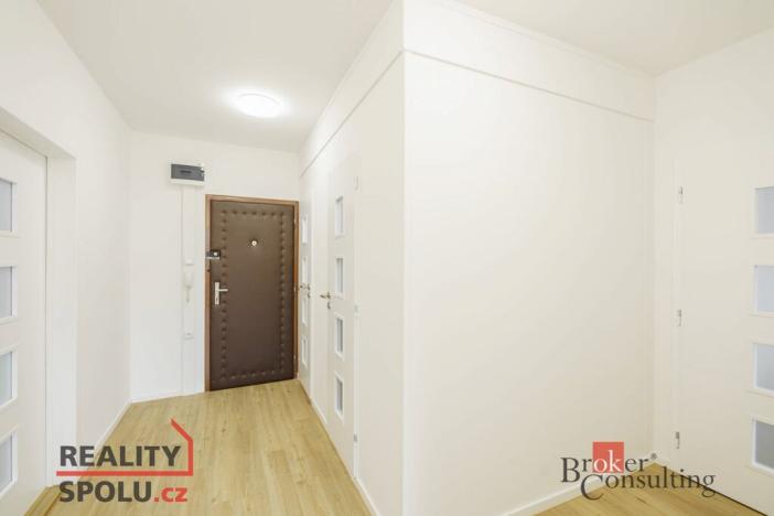 Prodej bytu 3+1, Praha - Modřany, Jordana Jovkova, 62 m2