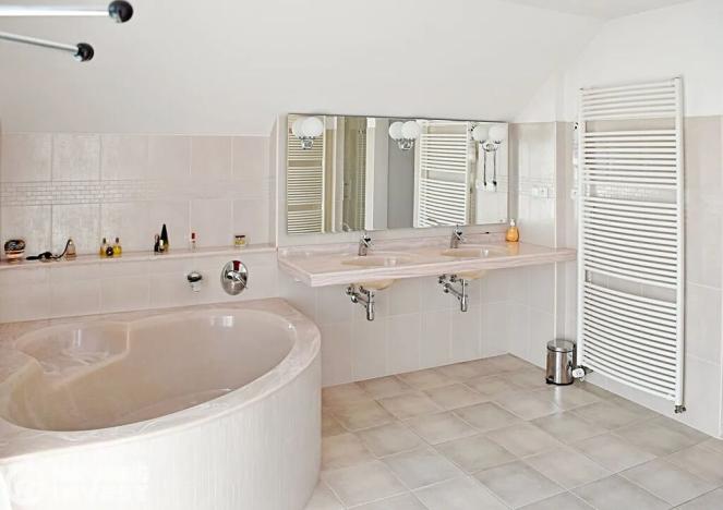 Prodej rodinného domu, Horní Jelení, Dvorská, 380 m2