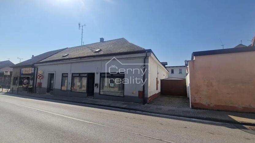 Prodej obchodního prostoru, Nový Bydžov, Dukelská třída, 300 m2