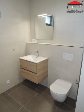 Prodej rodinného domu, Mezouň, 210 m2