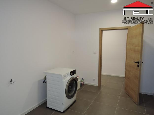 Prodej rodinného domu, Mezouň, 210 m2