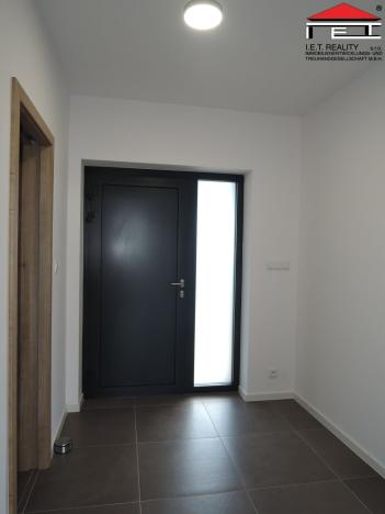 Prodej rodinného domu, Mezouň, 210 m2