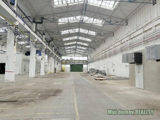 Pronájem skladu, Praha - Vysočany, Lisabonská, 600 m2