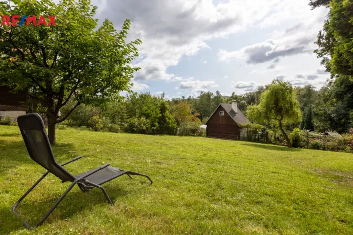 Prodej zahrady, Karlovy Vary, 555 m2