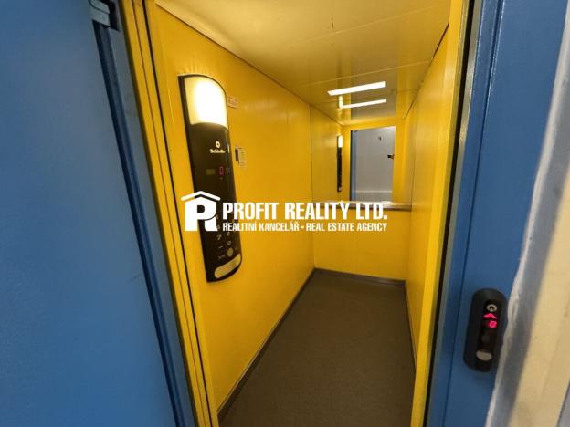 Prodej bytu 4+kk, Praha - Chodov, Zdiměřická, 88 m2